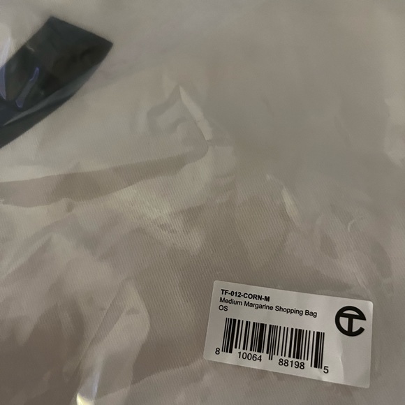 🌈NWT TELFAR margarine yellow medium shopping bag tote! - Picture 6 of 11